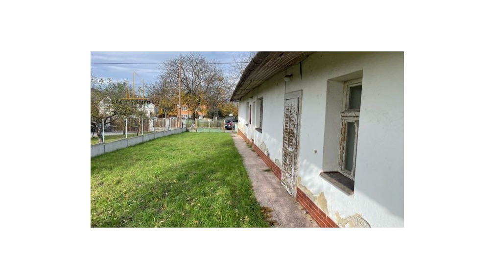 PREDANÉ !!!  STARÝ RODINNÝ DOM S POZEMKOM predaj - Nižná Šebastová