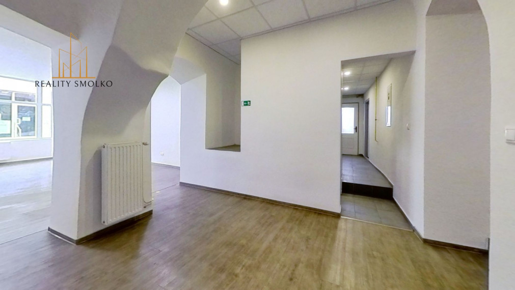 ***PRENAJATÉ***  Prenájom komerčných priestorov v centre mesta PREŠOV