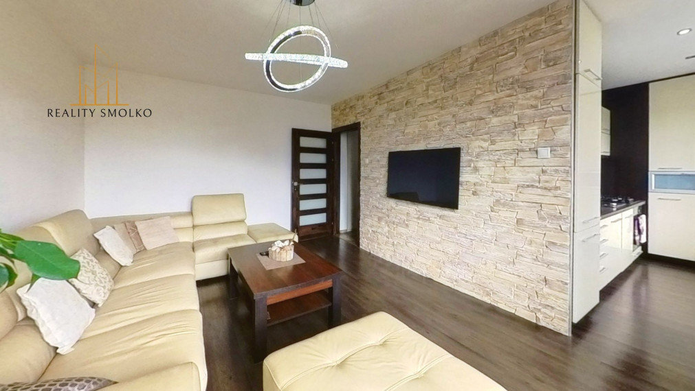 PRENAJATÉ !!!  Prenájom 2-izbový luxusný byt v centre mesta Humenné