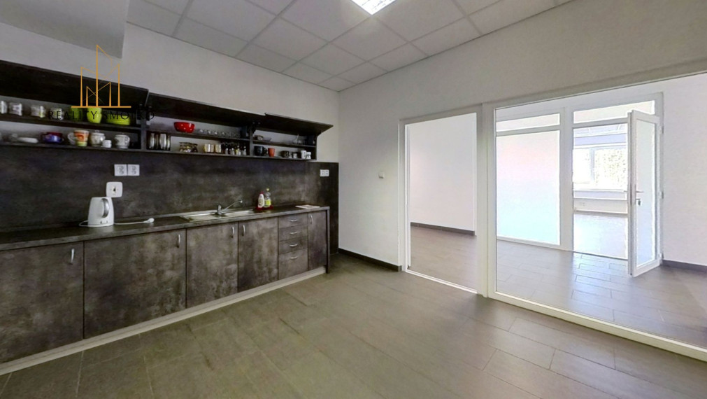 Prenájom kancelárskych priestorov v Humennom.