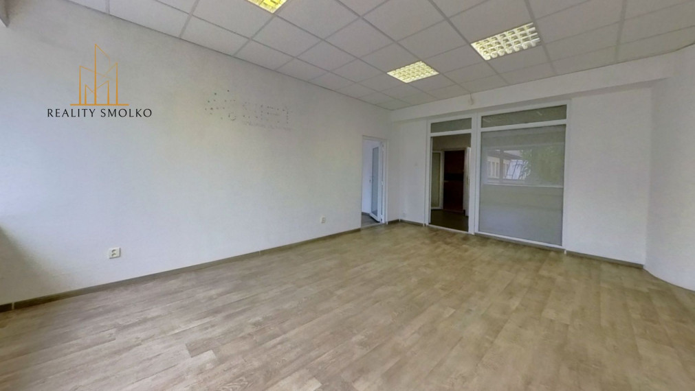 Prenájom kancelárskych priestorov v Humennom.