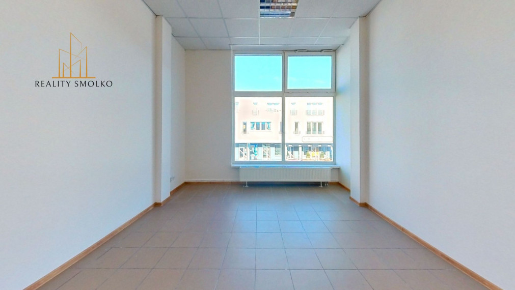 PRENAJATÉ !!!  Prenájom kancelárskeho priestoru v absolútnom centre mesta Humenné