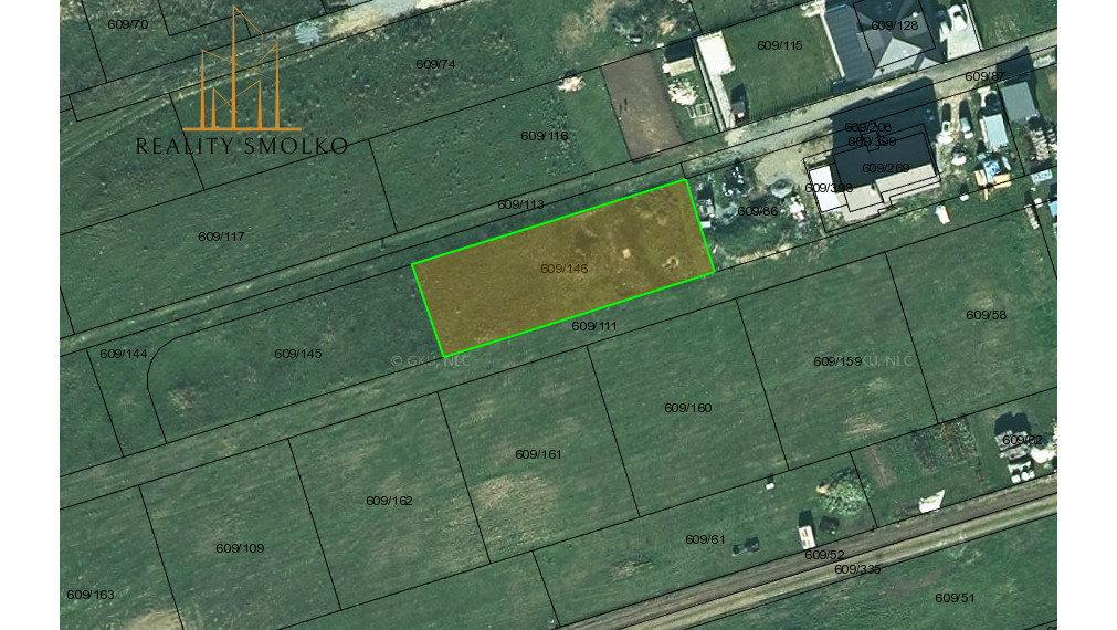 Pozemok na výstavbu RD 879 m², ŽUPČANY