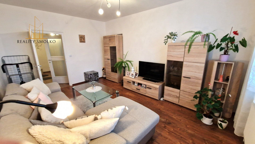 ***PRENAJATÉ***  PRENÁJOM, 2 izbový, 54 m², loggia, Sídlisko 3