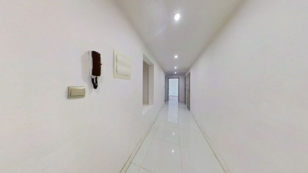 Prenájom 4-izbový byt s 2 balkónmi, Prešov.