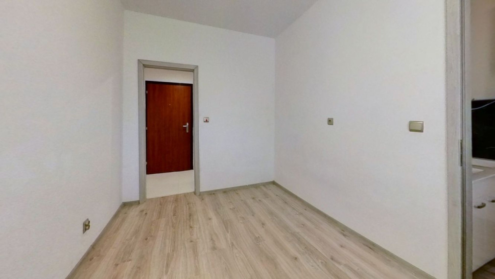 Prenájom 4-izbový byt s 2 balkónmi, Prešov.