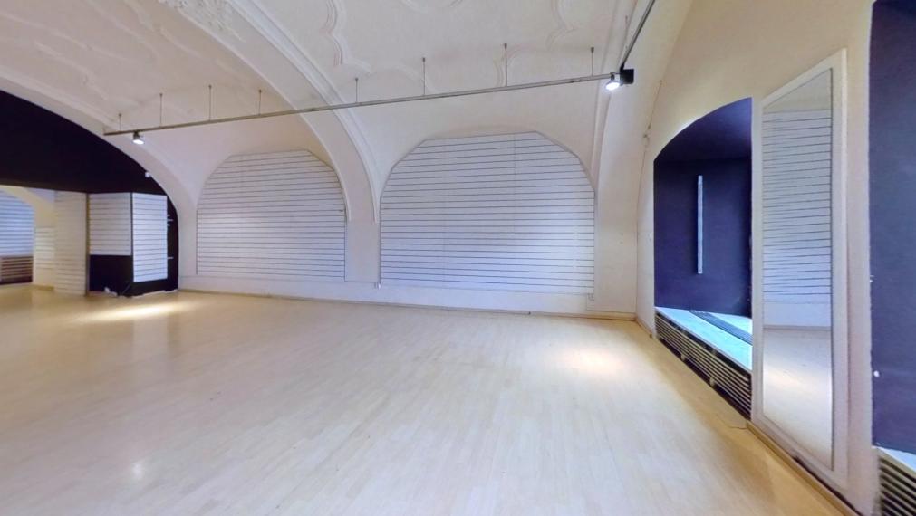 Ponúkame na prenájom komerčné a prevádzkové priestory v absolútnom centre Prešova.