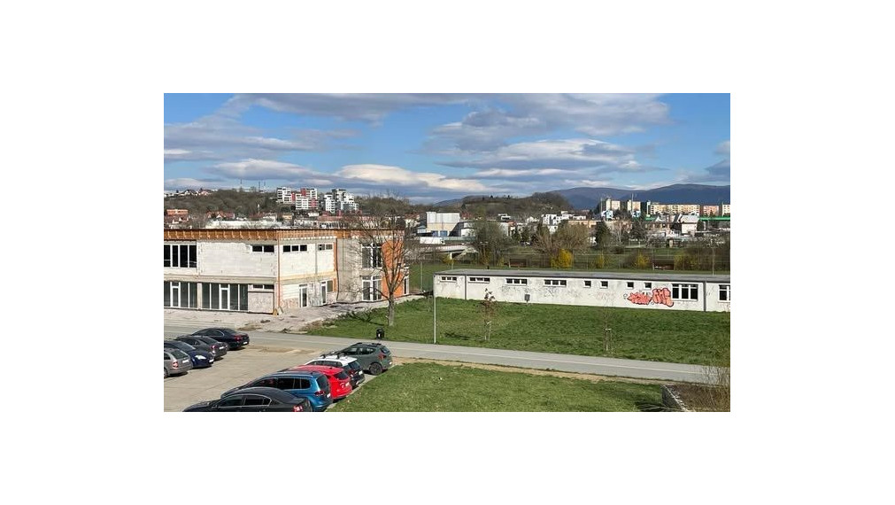 PREDANÉ !!!  Priestranný 4i byt bez balkóna Sídlisko III, Prešov