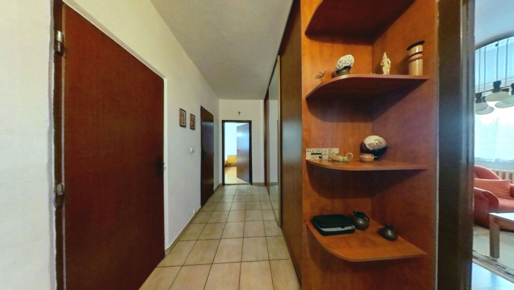 REZERVOVANÉ !!!  EXKLUZÍVNE NA PREDAJ - 2-izbový byt na Sekčove.