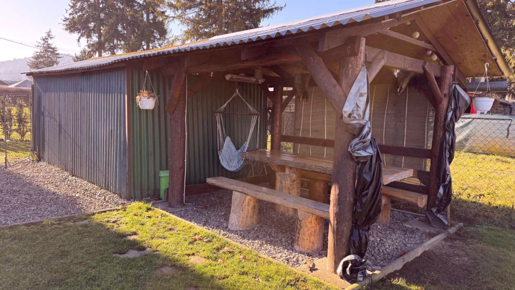 Priestranný 3 izbový byt v Kamenica nad Cirochou-predaj