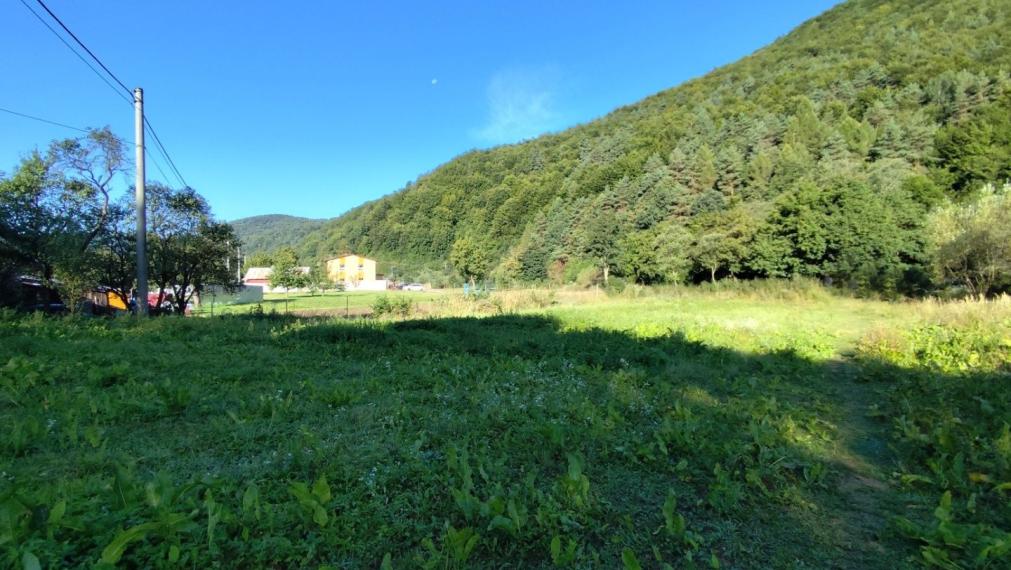 Pozemok priamo v obci Olejníkov, na výstavbu RD, okr. Sabinov.