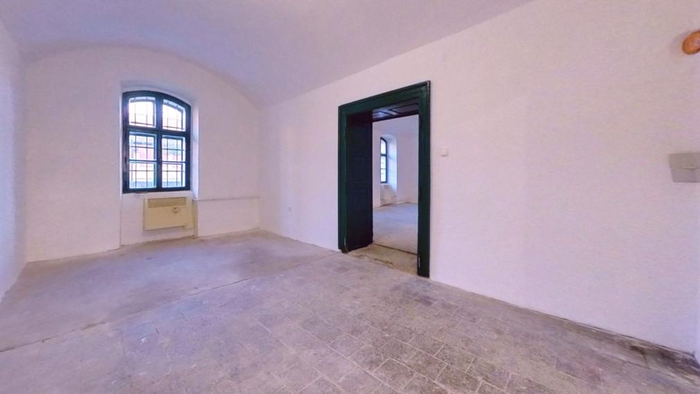 NA PRENÁJOM – OBCHODNÉ A PREVÁDZKOVÉ PRIESTORY V PREŠOVE – NIŽNÁ ŠEBASTOVÁ