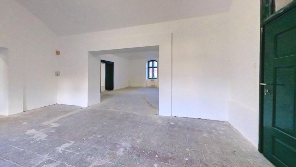 NA PRENÁJOM – OBCHODNÉ A PREVÁDZKOVÉ PRIESTORY V PREŠOVE – NIŽNÁ ŠEBASTOVÁ