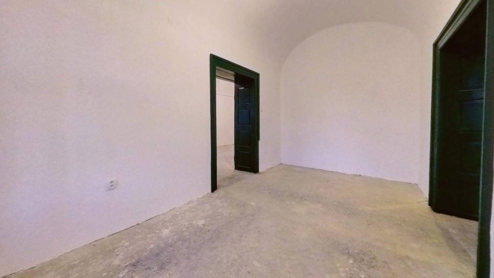 NA PRENÁJOM – OBCHODNÉ A PREVÁDZKOVÉ PRIESTORY V PREŠOVE – NIŽNÁ ŠEBASTOVÁ