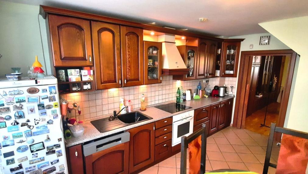 PREDANÉ - Nadštandardný RD s krytým bazénom a VIP vinnou pivnicou s barom len 33km od Košíc- Turňa nad Bodvou