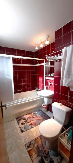 PREDANÉ - Nadštandardný RD s krytým bazénom a VIP vinnou pivnicou s barom len 33km od Košíc- Turňa nad Bodvou