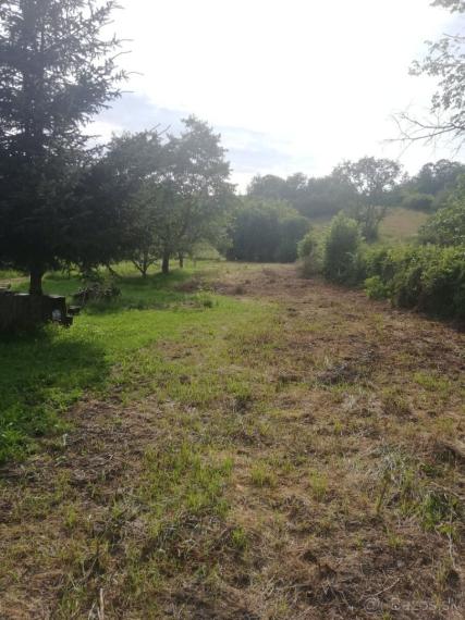 Na predaj pozemok v obci Rokytov pri Humennom