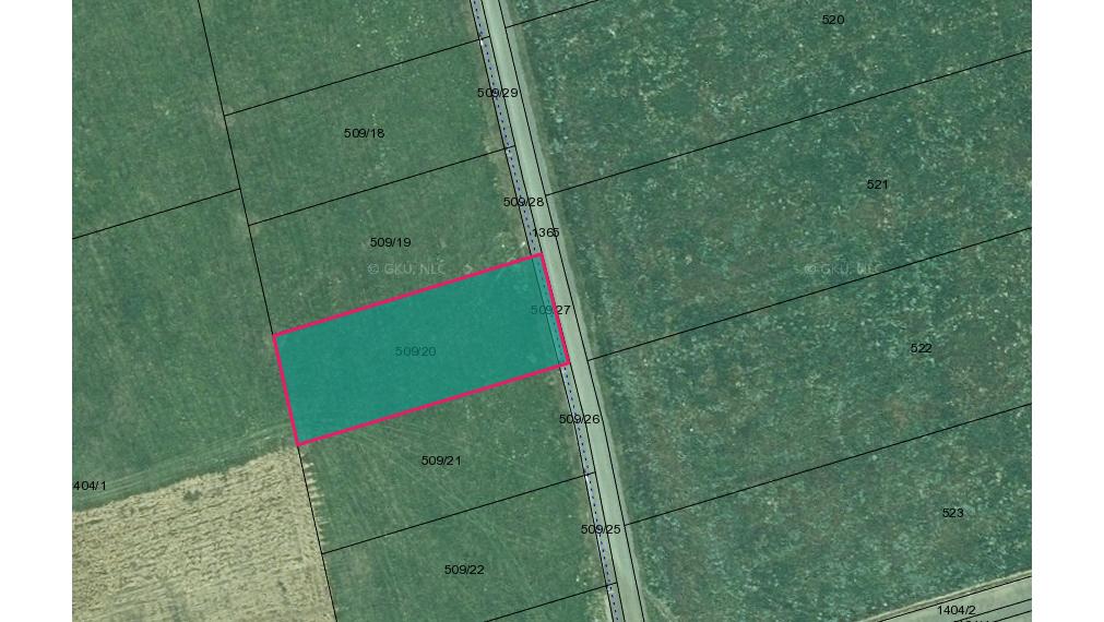 POZEMOK na výstavbu RD 1013 m², HANKOVCE