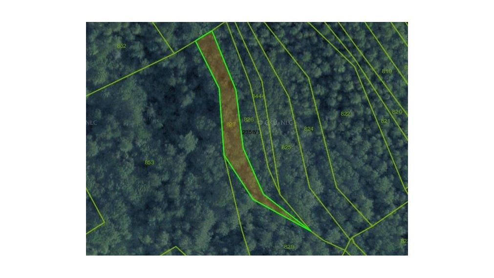 EXKLUZÍVNE - 3 pozemky na predaj Veľký Šariš - 2192 m² za 9900 €