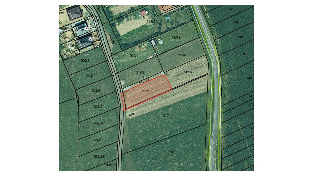 POZEMOK na výstavbu RD 1317 m², HANKOVCE