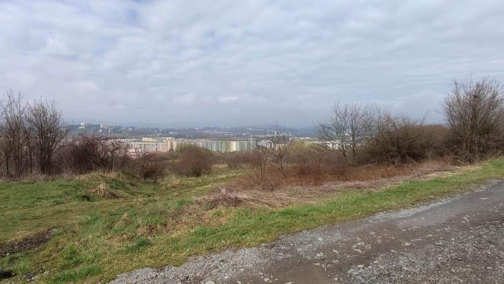 EXKLUZÍVNE - 7 Investičných (IBV) pozemkov v Ľuboticiach