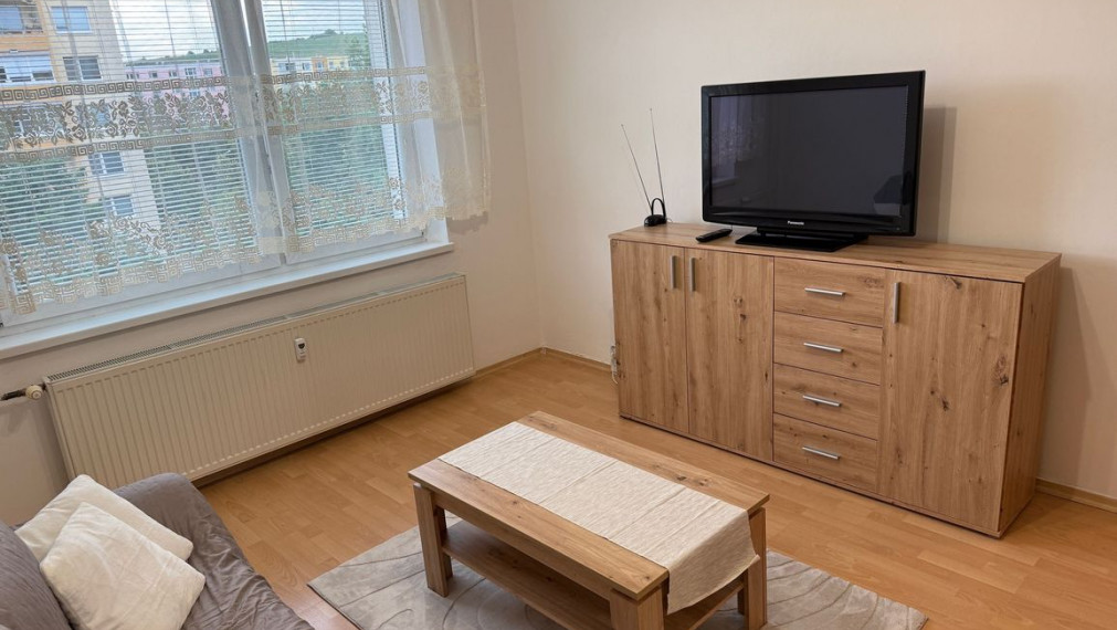 PRENAJATÉ !!!  Na prenájom svetlý 1-izbový byt s balkónom na Prostějovskej ulici v Prešove.