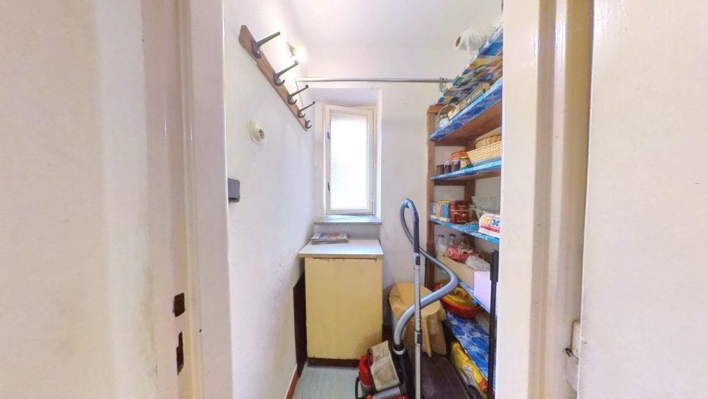 EXKLUZÍVNA PONUKA: Veľký 1-izbový tehlový byt na Wolkerovej ulici v Prešove