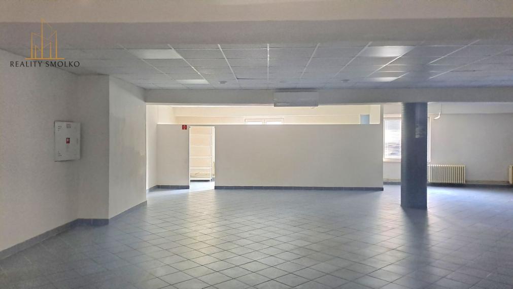 Obchodný priestor v centre mesta Humenné-prenájom