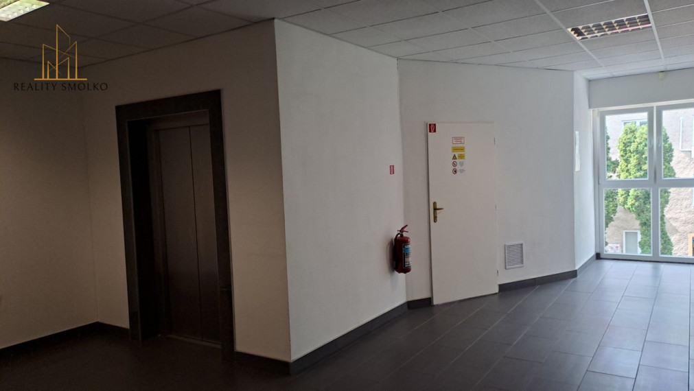 Prenájom kancelárskych priestorov v Humennom.