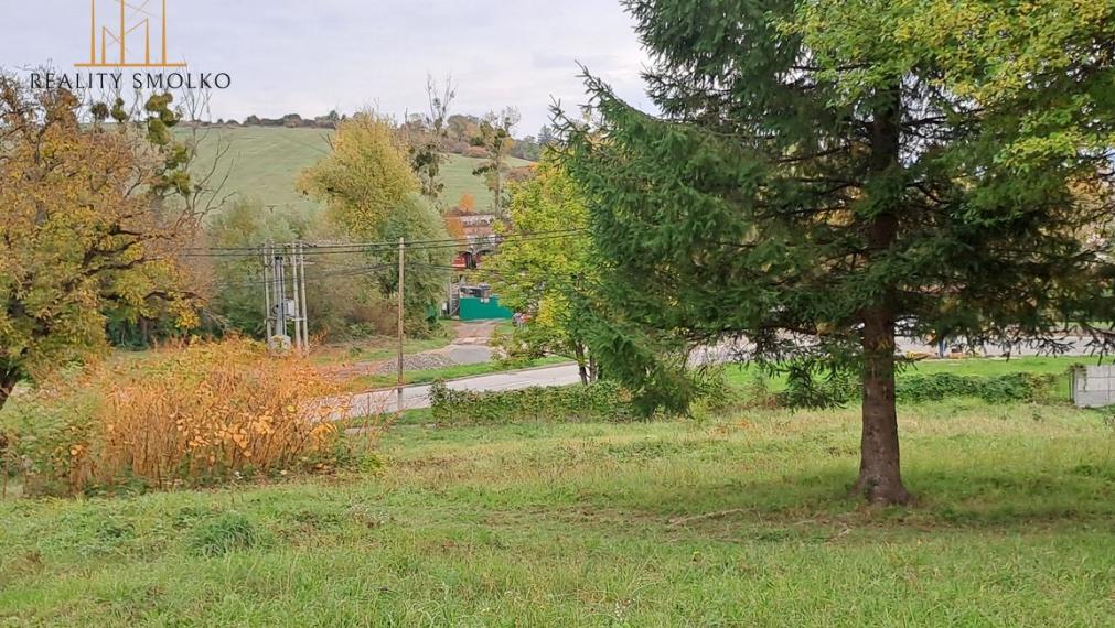 POZEMOK na výstavbu RD 2.192 m², HUMENNÉ