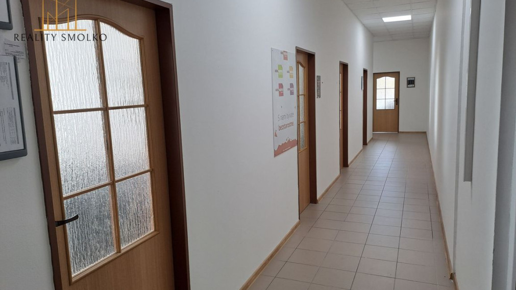 Prenájom kancelárskeho priestoru v absolútnom centre mesta Humenné