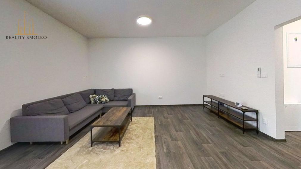 Prenájom 2-izbového bytu v blízkom centre mesta Humenné.