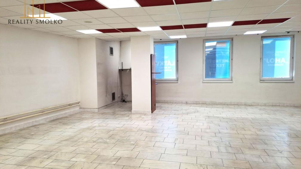 Prenájom komerčných priestorov v centre mesta Humenné