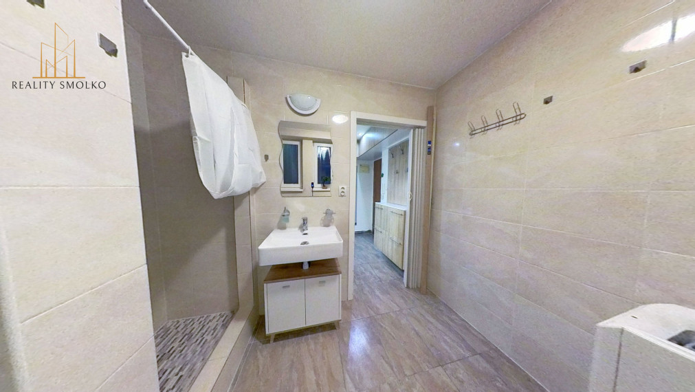 PRENÁJOM: Kompaktný a moderne zariadený 2-izbový byt v Prešove.