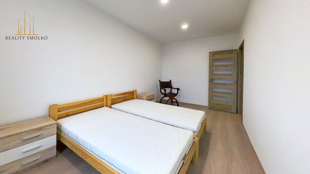 PRENÁJOM: Štýlový, kompletne zrekonštruovaný 2-izbový byt v Prešove.