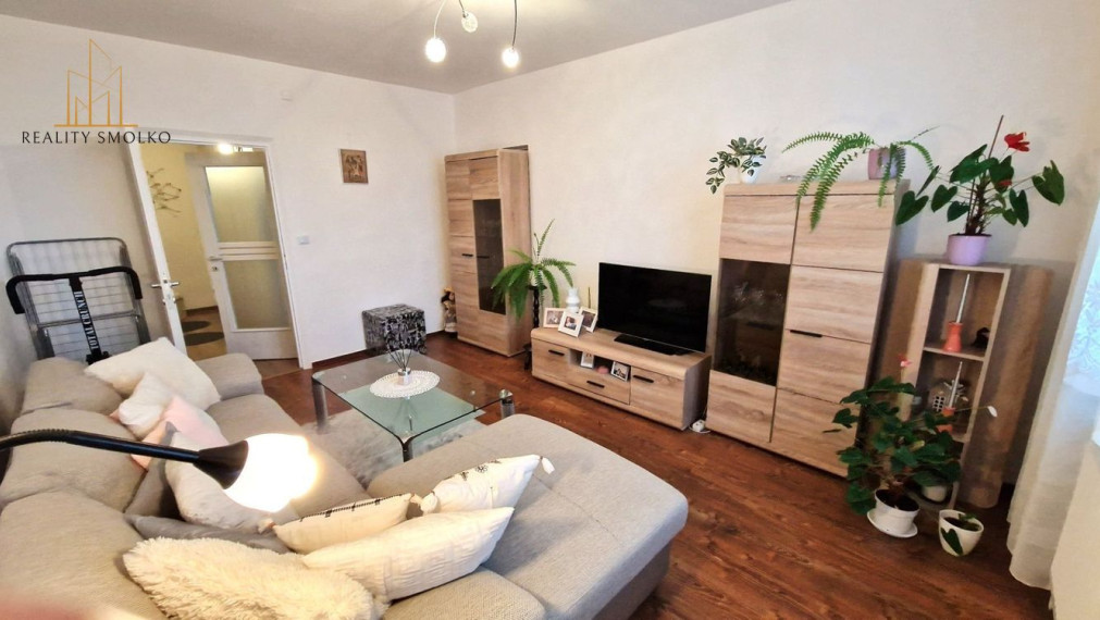 ***PRENAJATÉ***  PRENÁJOM, 2 izbový, 54 m², loggia, Sídlisko 3