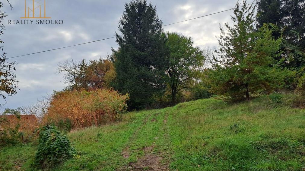 POZEMOK na výstavbu RD 2.192 m², HUMENNÉ