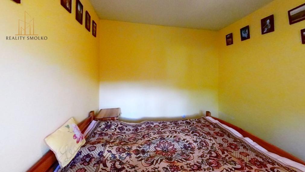 Na predaj dva domy na jedmom pozemku v meste Krompachy