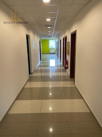 Prenájom obchodných / kancelárskych priestorov