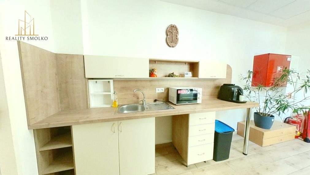 Prenájom komerčných priestorov v centre mesta Spišská Nová Ves