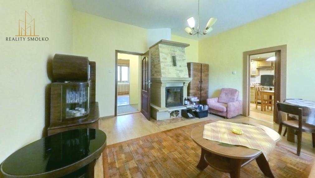 NOVÁ CENA !!!  Predaj veľkého rodinného domu v meste Krompachy, okr. Spišská Nová Ves