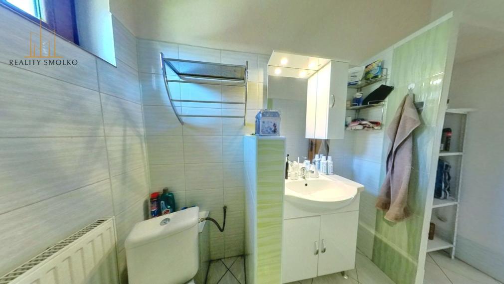 NOVÁ CENA !!!  Predaj veľkého rodinného domu v meste Krompachy, okr. Spišská Nová Ves