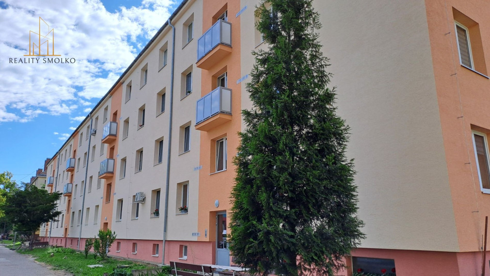 Prenájom 2-izbový luxusný byt v centre mesta Humenné