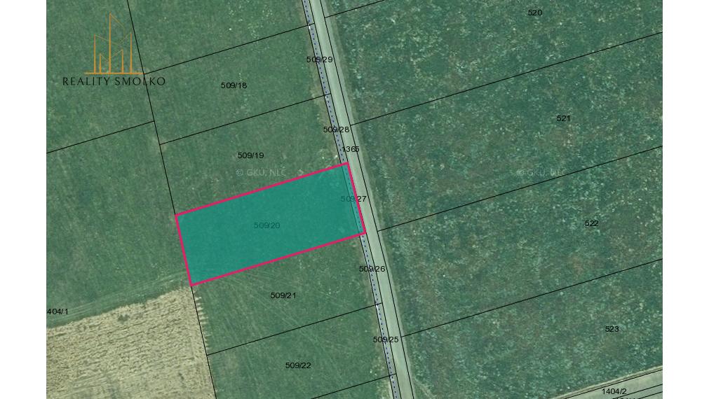 POZEMOK na výstavbu RD 1013 m², HANKOVCE