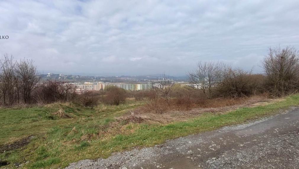 EXKLUZÍVNE - 7 Investičných (IBV) pozemkov v Ľuboticiach