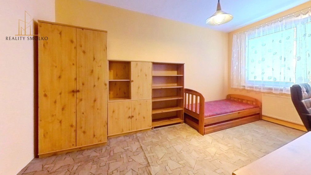 Na prenájom zariadený 3-izbový byt Sekčov, 75m2.