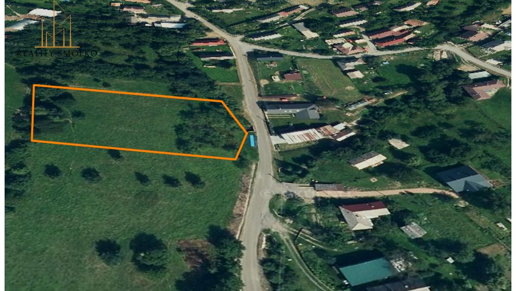 Predám pozemok priamo v obci Hanigovce, okr. Sabinov.