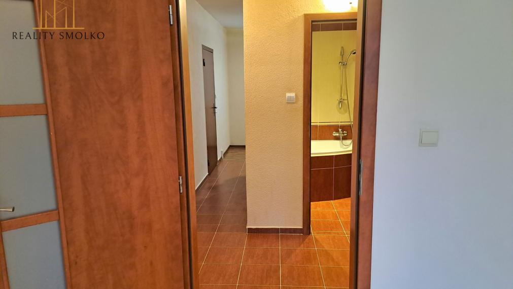 PRENÁJOM, nezariadený 3-izbový byt Humenné, 76 m2.