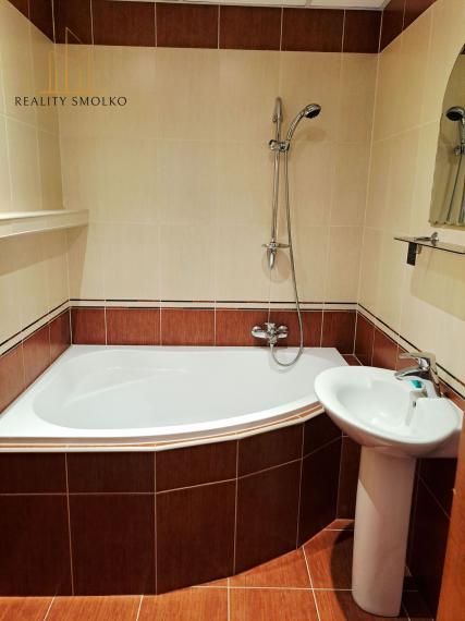 PRENÁJOM, nezariadený 3-izbový byt Humenné, 76 m2.