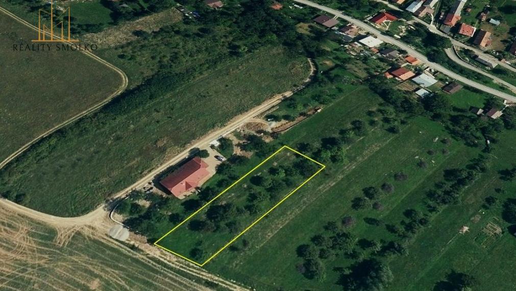 Predám pozemok v obci Drienica